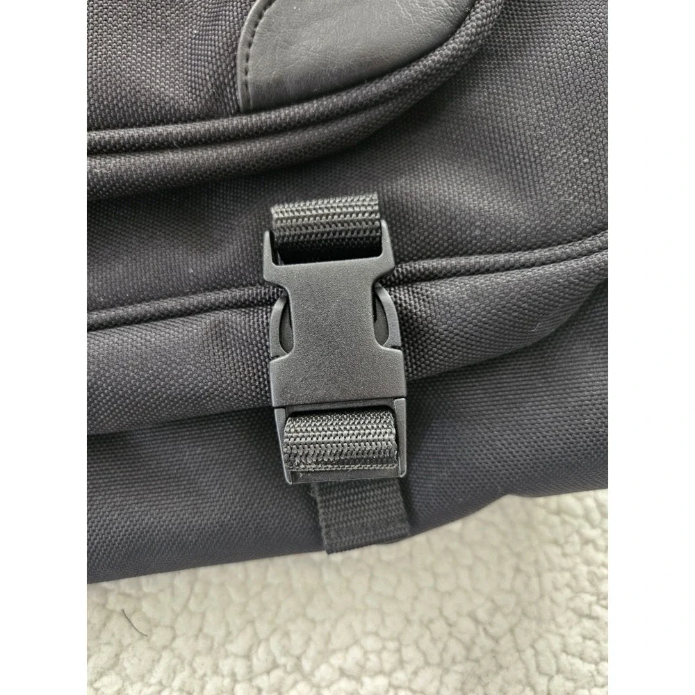 Golf PGA Tour Partners Club Life Member Tri Folding Garment‎ Bag Storage Brand